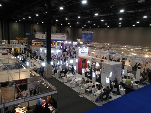 Die Netzwerk-Messe der European Association of International Education in Großbritannien zieht viele auch an einem Auslandsstudium Interessierte nach Liverpool. 